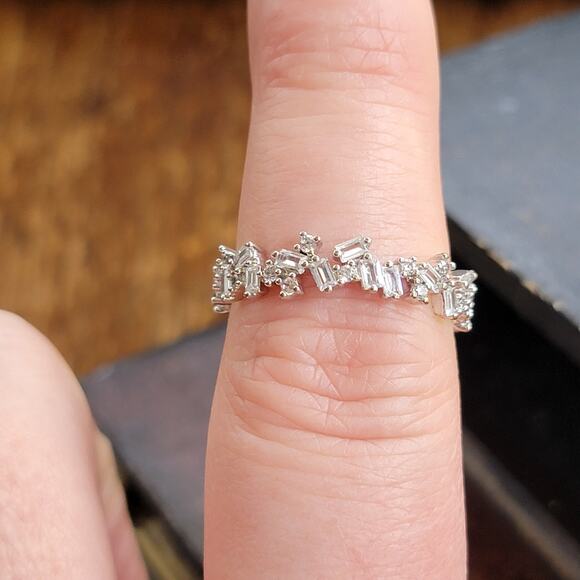 Exquisite Rhodium-Plated Size 8 Eternity Band Ring with Baguette - Picture 7 of 9